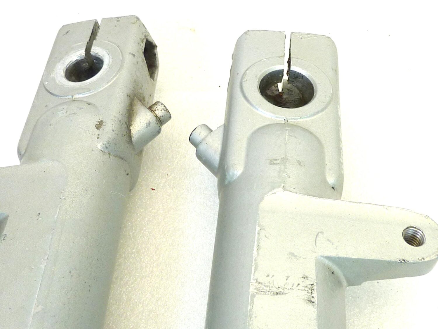 Foderi forcella Guzzi V65 interasse fori pinza 93 mm diam 34 mm gambali - immagine 19