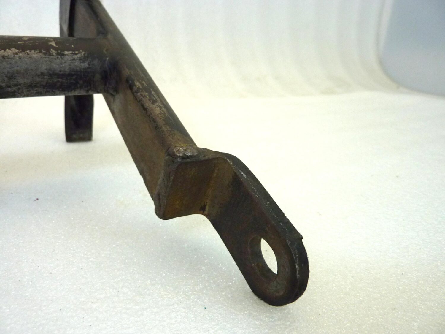 Cavalletto centrale Moto Guzzi Lodola 175 235 - immagine 11