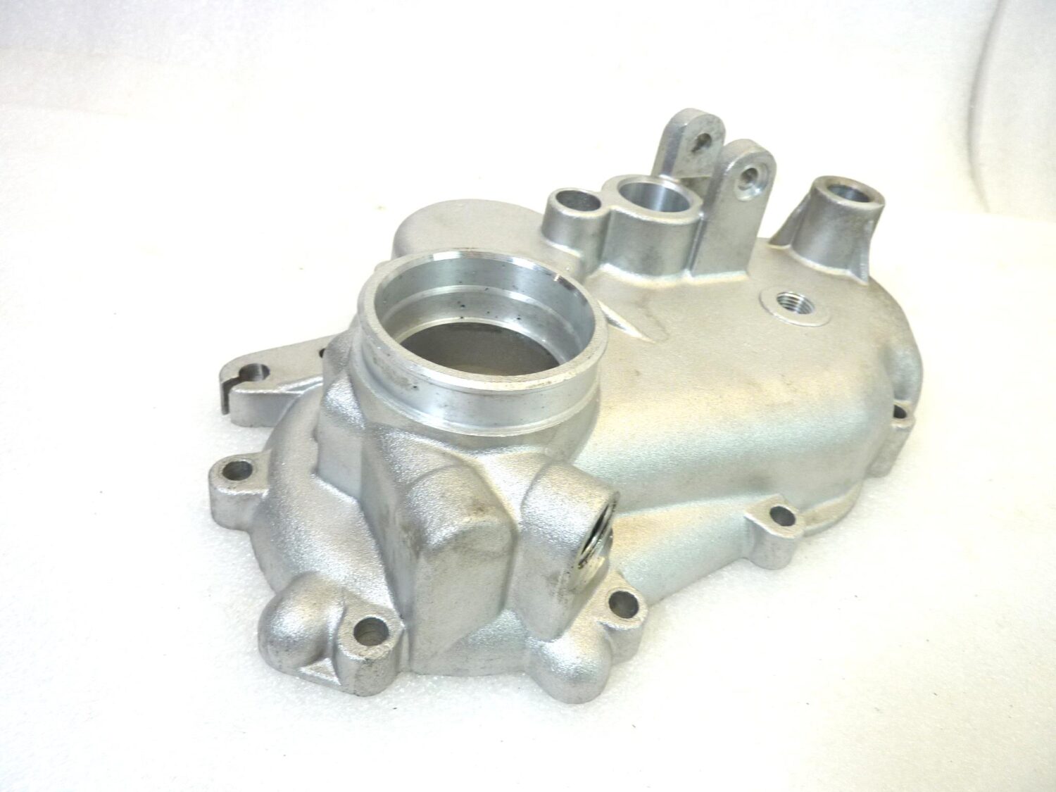 Coperchio carter scatola cambio Guzzi 850 1000 Le Mans 1 T3 GT 1000 California 3 III Quota 1000 cod 18200801 telaio Tonti NUOVO fondo di magazzino - immagine 5