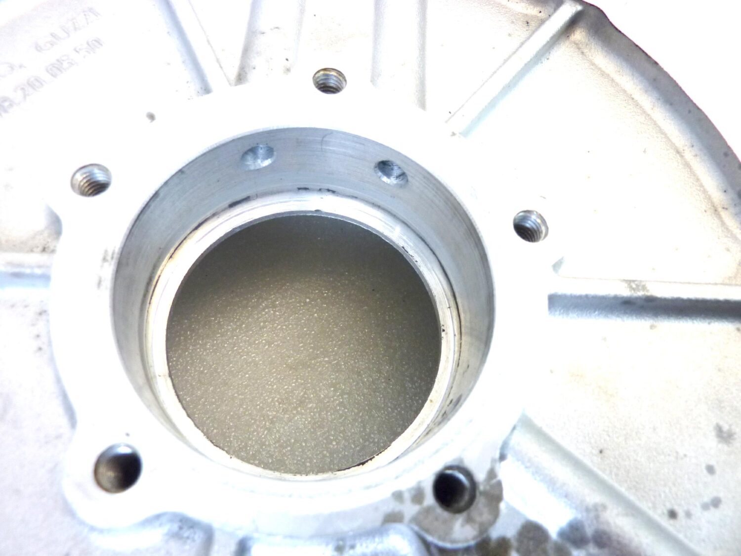 Carter coperchio scatola cambio Guzzi Idroconvert V1000 cod 18200550 - immagine 8