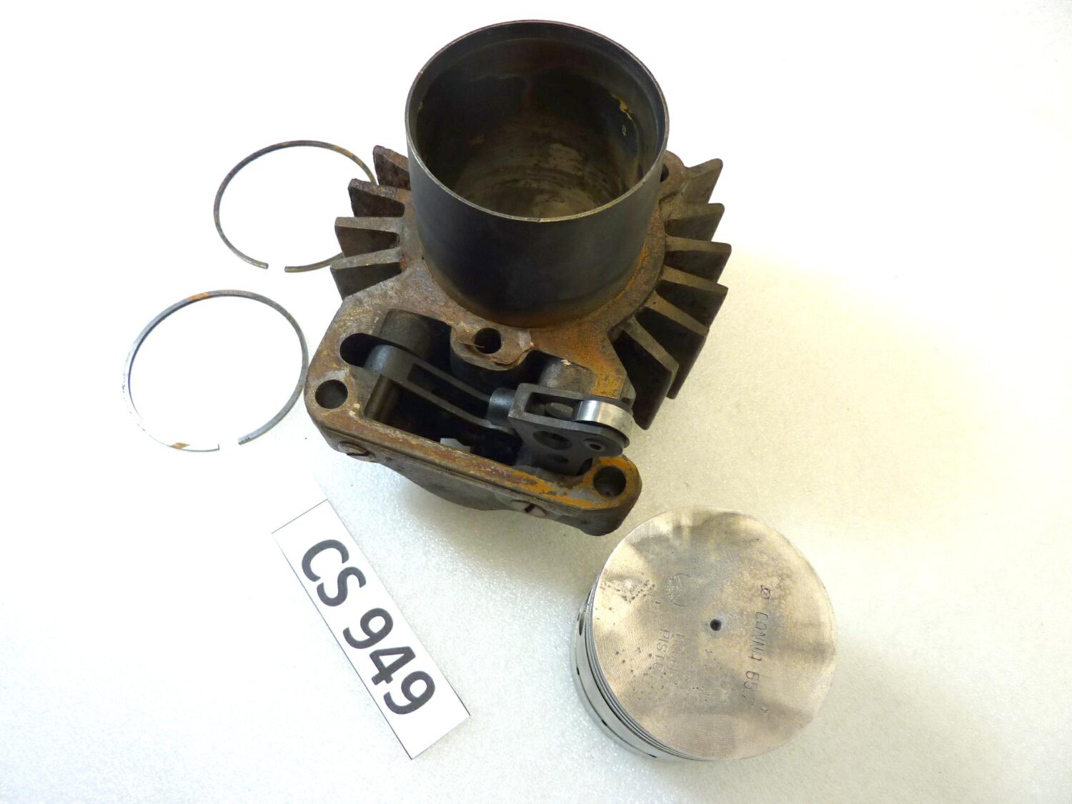 Cilindro pistone Guzzi Galletto 175 diam 65,5 mm ghisa - immagine 4