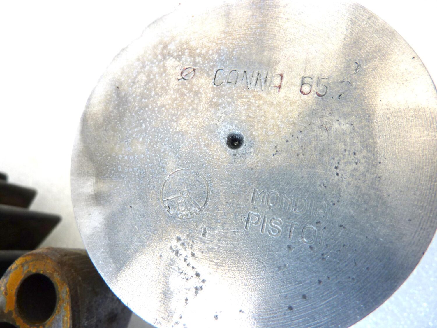 Cilindro pistone Guzzi Galletto 175 diam 65,5 mm ghisa - immagine 5