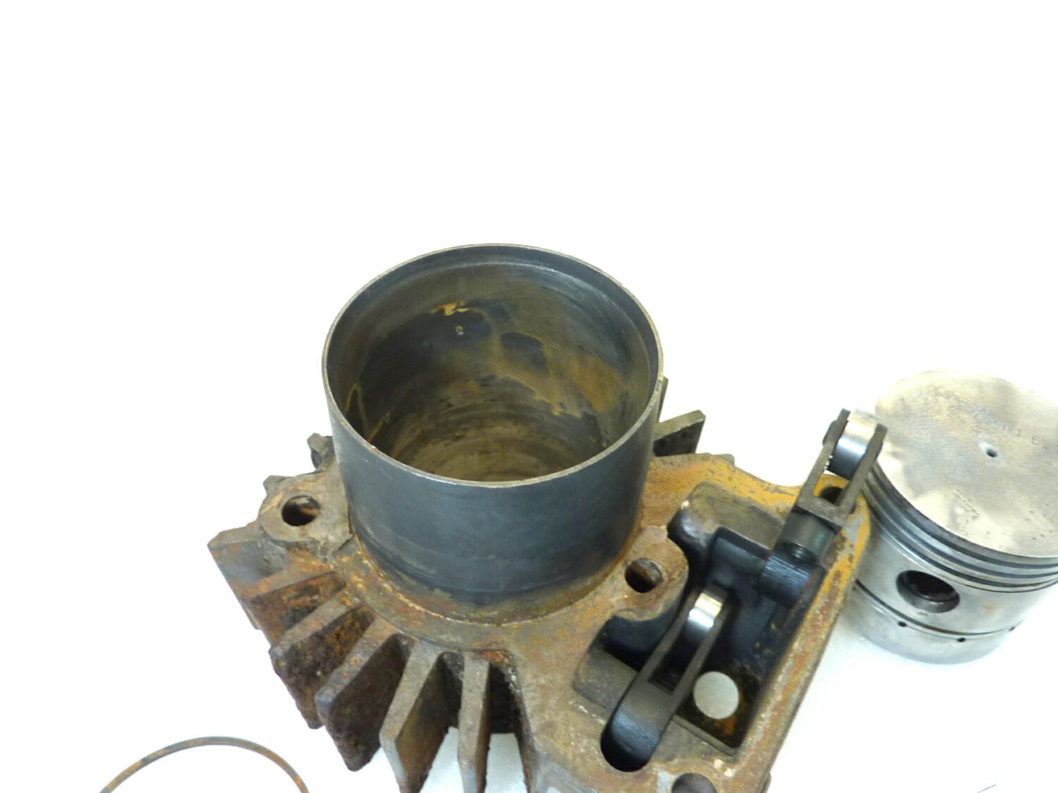 Cilindro pistone Guzzi Galletto 175 diam 65,5 mm ghisa - immagine 6