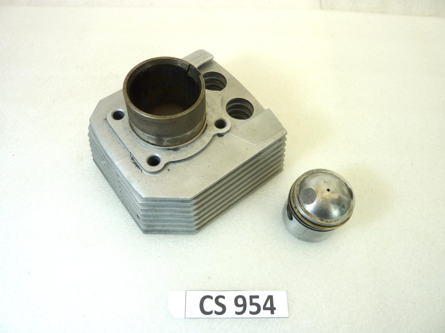 Cilindro Guzzi Stornello 125 5V tolleranza A diam 51,83 mm cod 53020400 - immagine 2