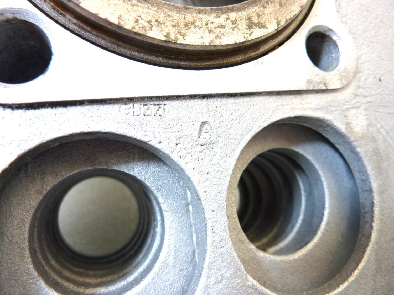 Cilindro Guzzi Stornello 125 5V tolleranza A diam 51,83 mm cod 53020400 - immagine 10