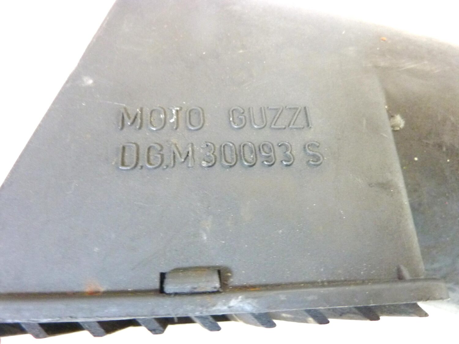 Tubo airbox scatola filtro aria Guzzi V35 V35C V50 - immagine 7