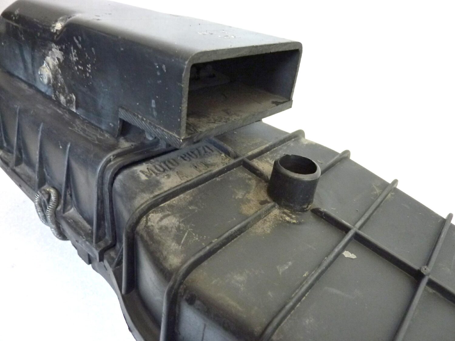Airbox scatola filtro aria completo Guzzi V65c V65SP V65 Florida NTX Nevada cod 19114060 19113460 19113760 - immagine 2