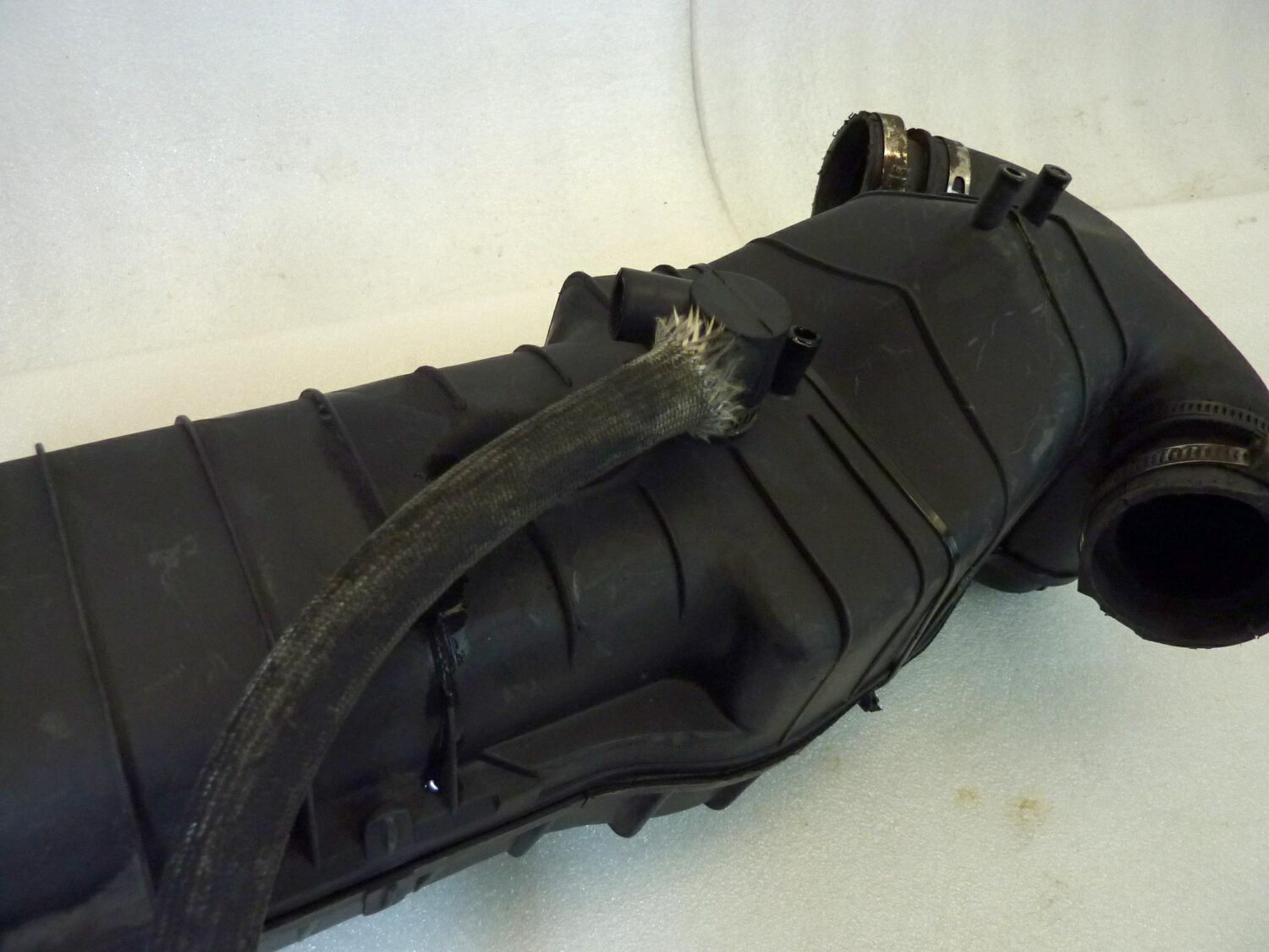 Airbox scatola filtro aria completo Guzzi V65c V65SP V65 Florida NTX Nevada cod 19114060 19113460 19113760 - immagine 9