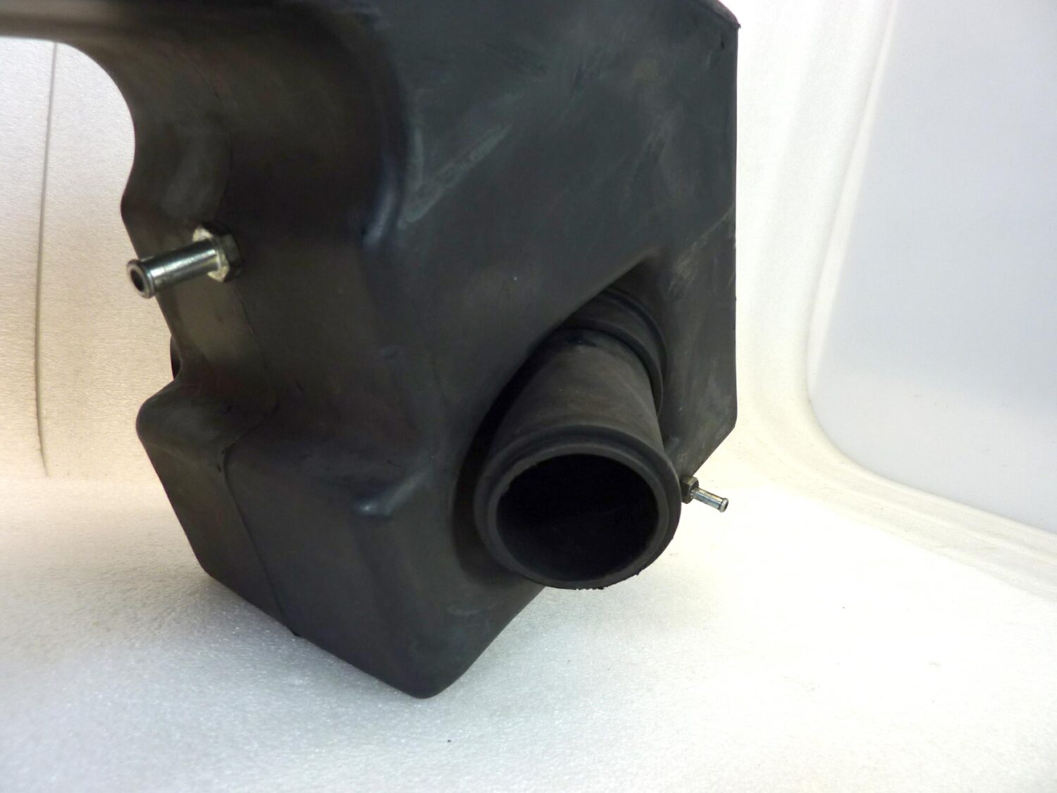 Airbox scatola filtro aria Guzzi California 1100 cod 30114060 - immagine 13