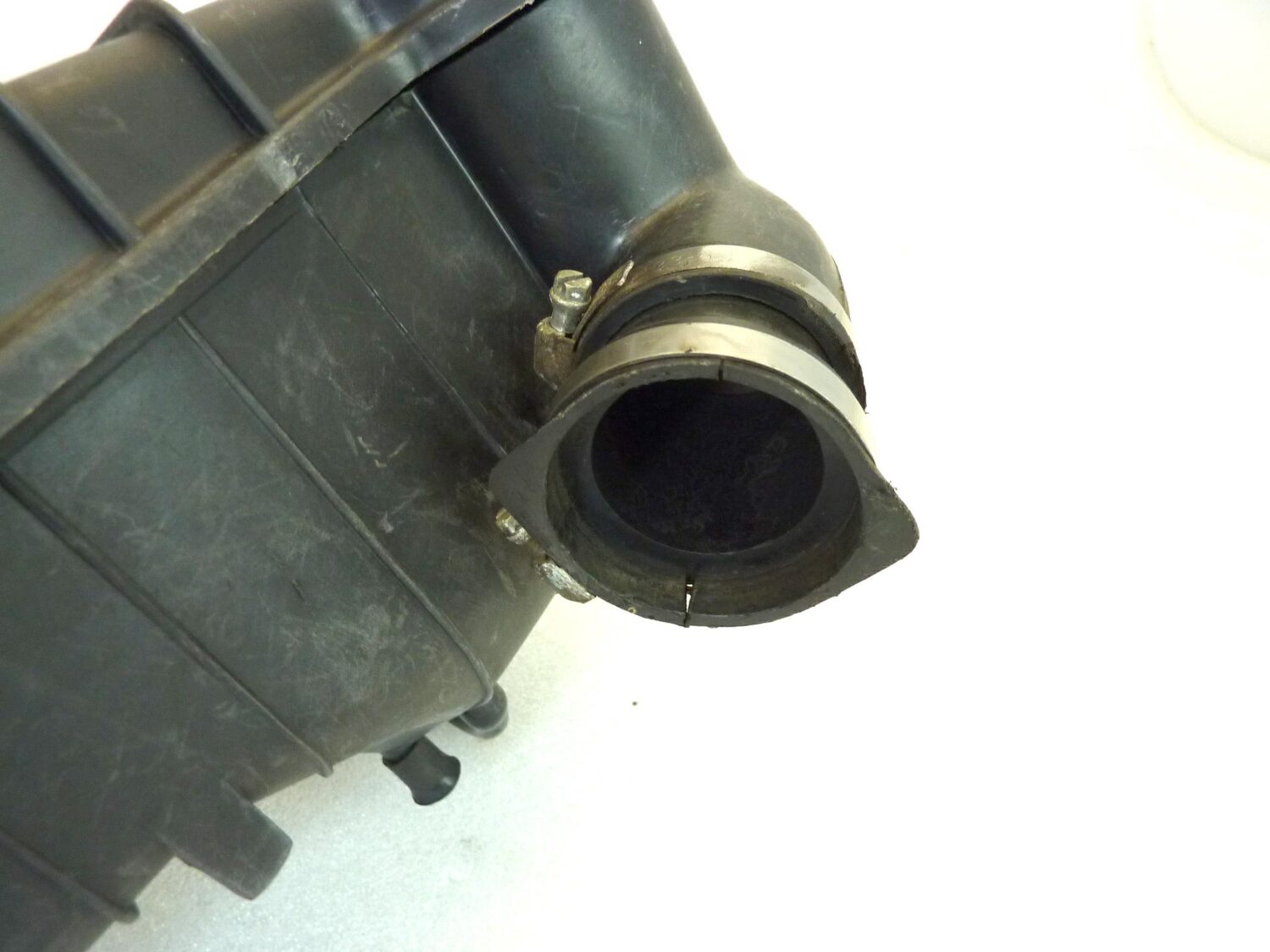 Airbox scatola filtro aria completo Guzzi V65c V65SP V65 Florida NTX Nevada cod 19114060 19113460 19113760 - immagine 9