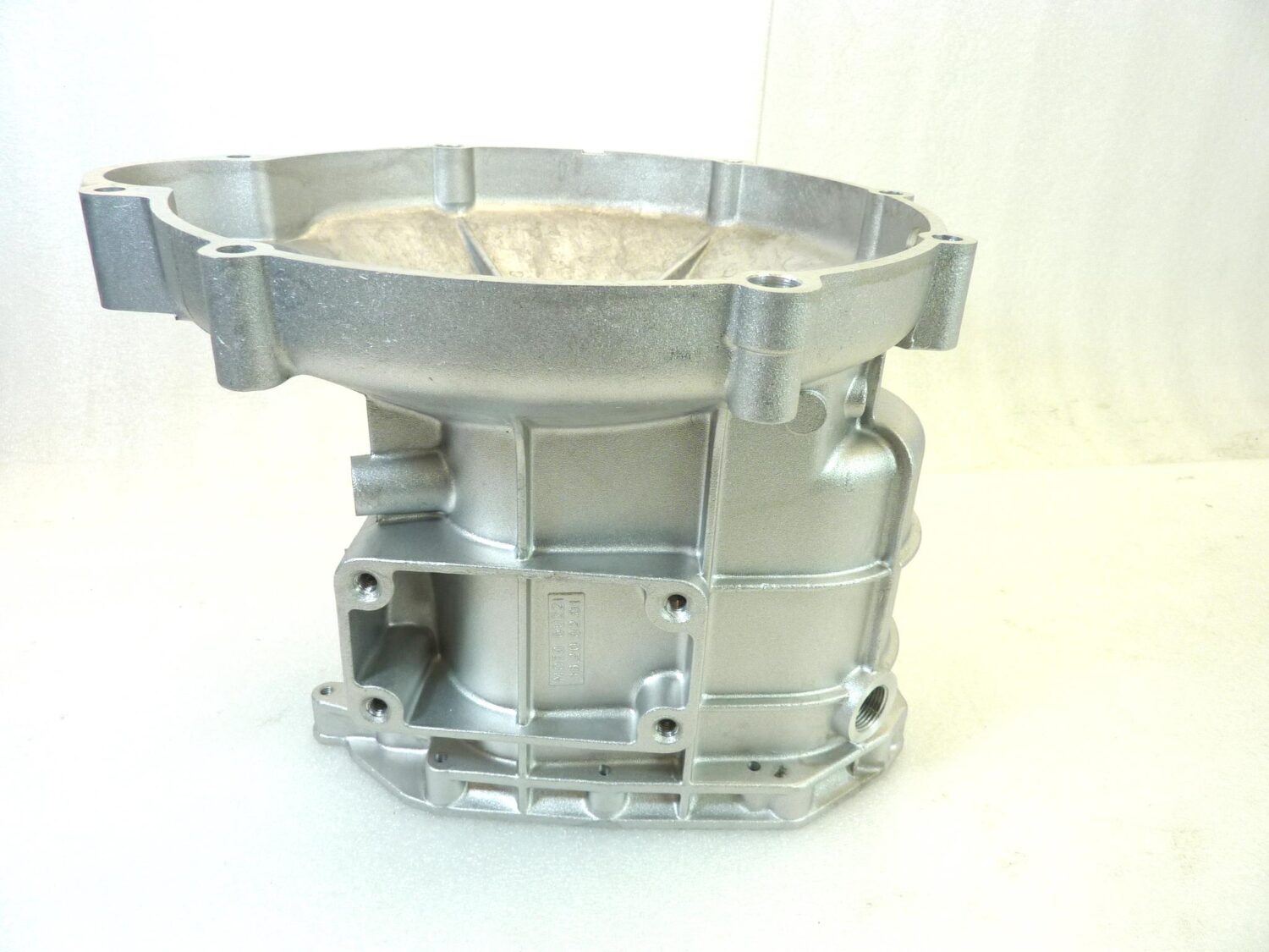 Basamento scatola cambio Guzzi Le Mans 3 III 850 GT 1000 California 2 II 1000 California 3 III I.E. cod 18200201 NUOVO fondo di magazzino - immagine 6