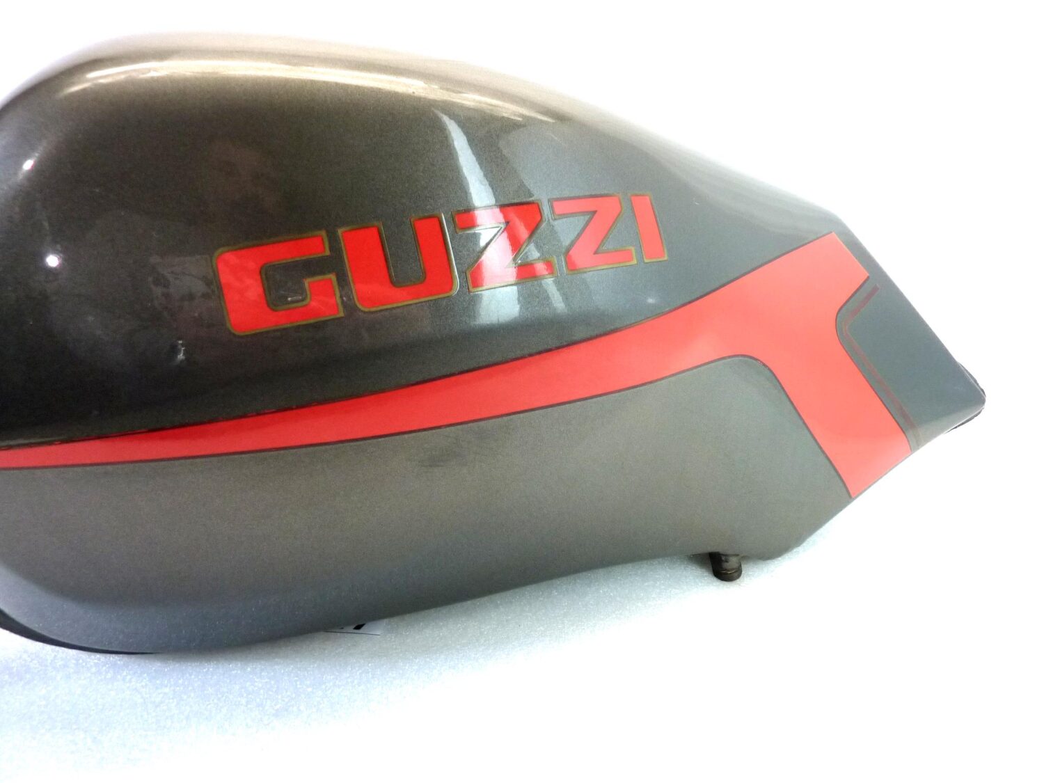 Serbatoio benzina Guzzi V35 III 3 1985 - 1992 carburante - immagine 9