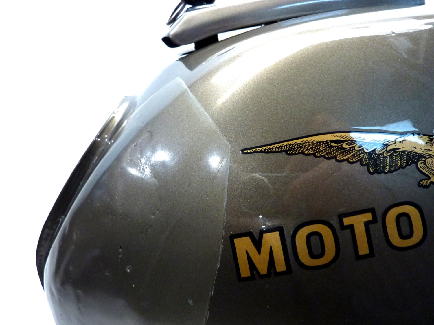 Serbatoio benzina Guzzi 1000 Mille GT 850 T5 con chiave sportellino carburante - immagine 10