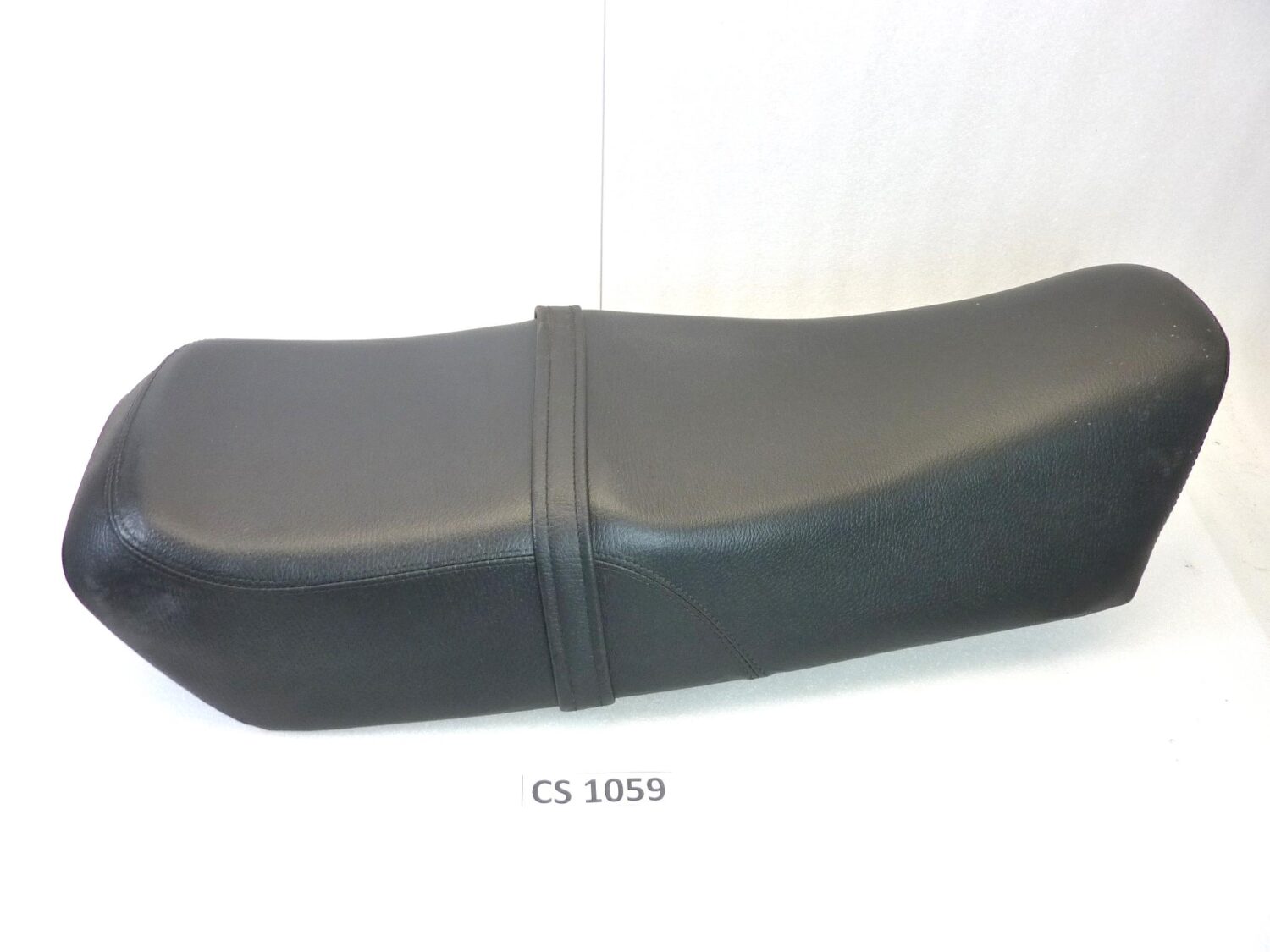 Sella Moto Guzzi V35 III 3 V75 4V V65 GT Strada - immagine 6