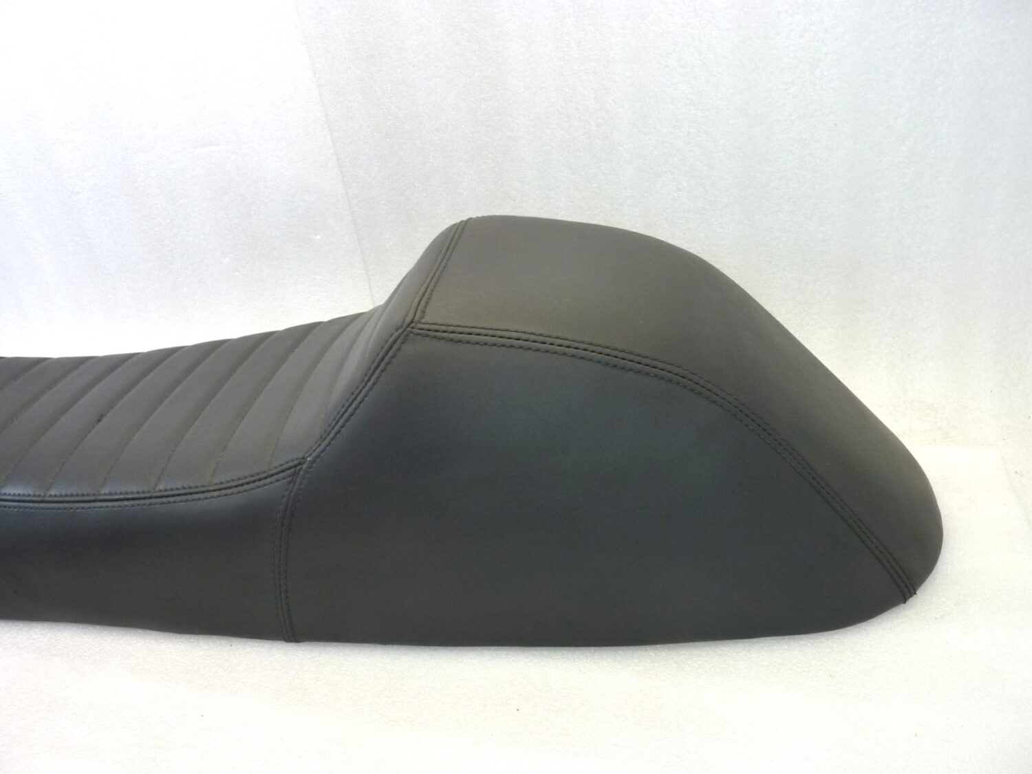 Sella Moto Guzzi V65 SP modificata corsa - immagine 4