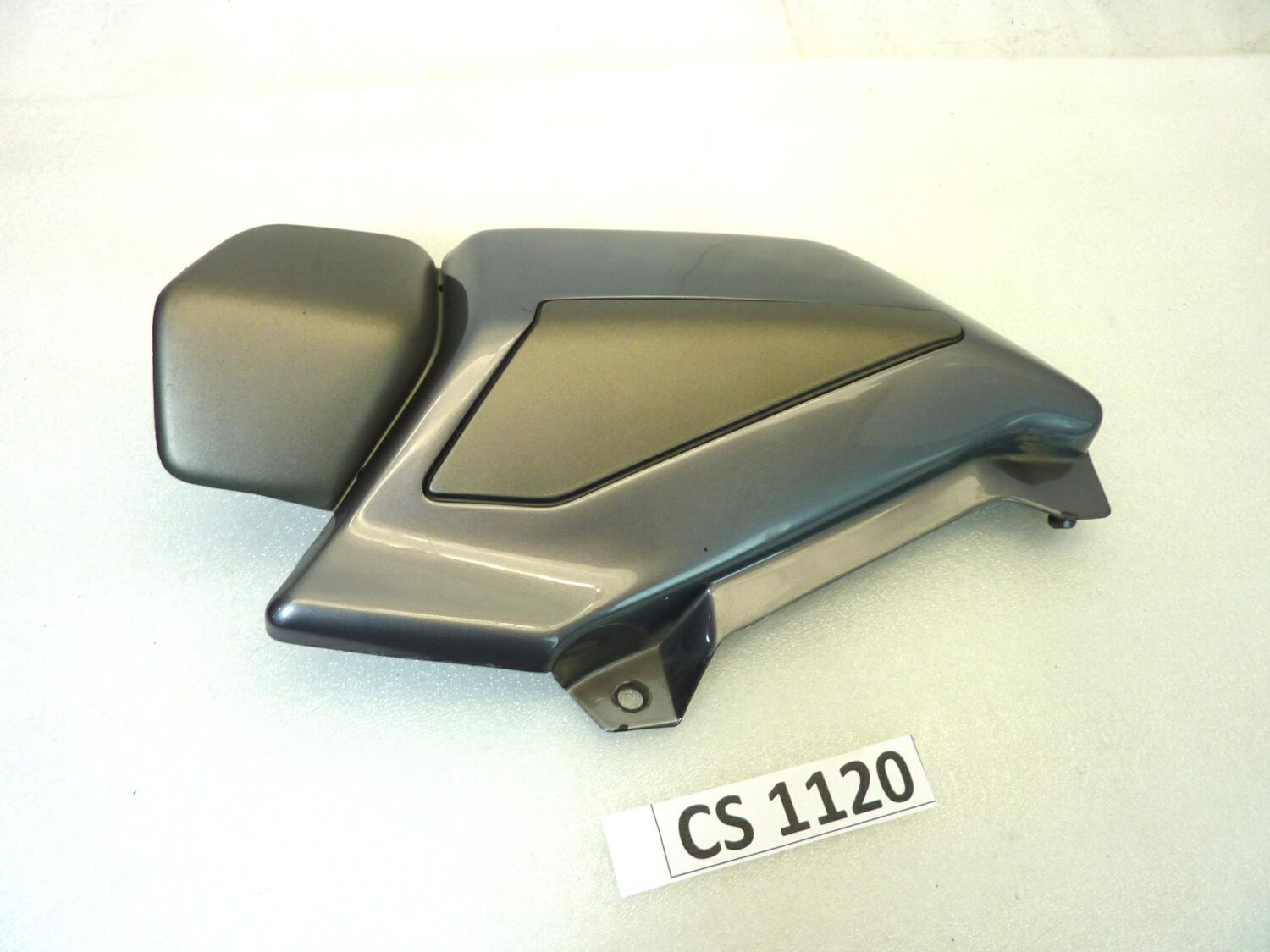 Fiancatina destra Guzzi Breva 750 fianchetto destro cod 32579110 carena