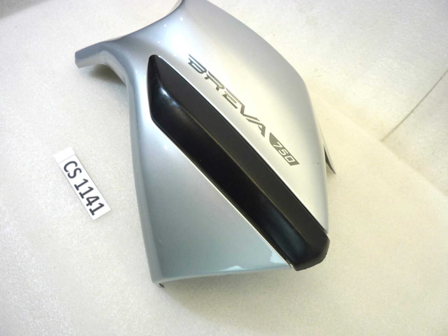 Fiancatina destra Guzzi Breva 750 II serie cod 32576210 fianchetto carena - immagine 4