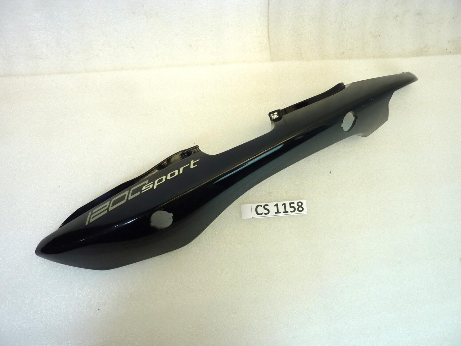 Carena posteriore sinistra Guzzi 1200 Sport cod 05573330 laterale fiancatina