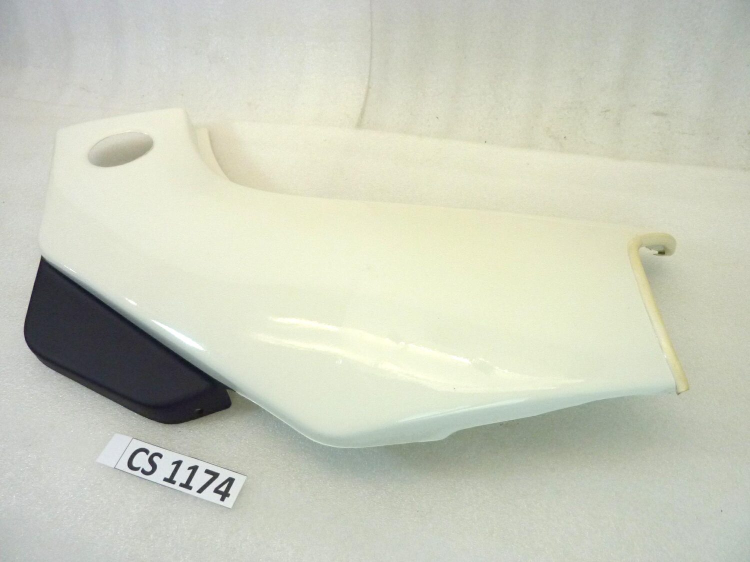 Fiancatina laterale sinistra Guzzi NTX 750 carena fianchetto - immagine 4
