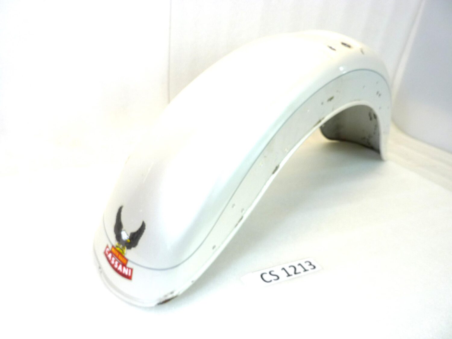 Parafango anteriore Guzzi California 1100 Cali. EV PI (1100 ccm, 2003 - 2005)
Classic-Touring (1064 ccm, 2006 - 2011) EV ie Touring (1100 ccm, 2003 - 2005)
EV Touring/80° (1064 ccm, 2001 - 2002)
Special Sport (1100 ccm, 2001 - 2002) - immagine 7