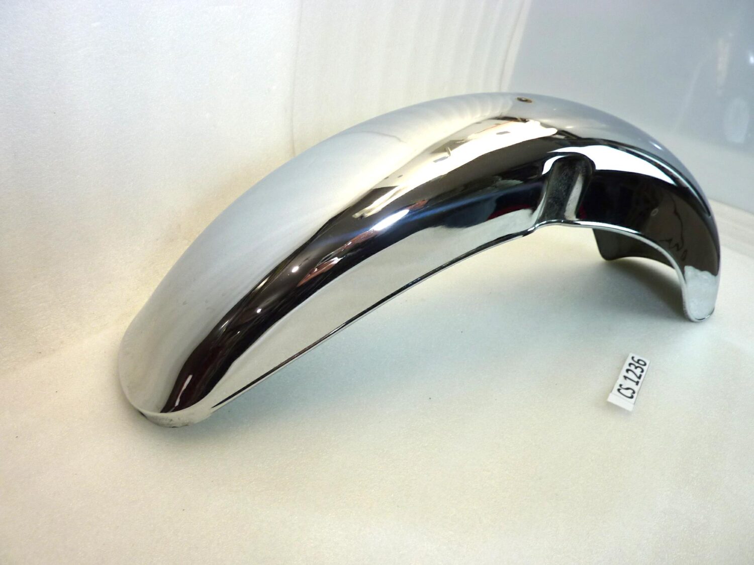 Parafango anteriore Guzzi California III 3 1000 1987 - 1993 California 1100 1994 - 1997 cod GU294343602 - immagine 2