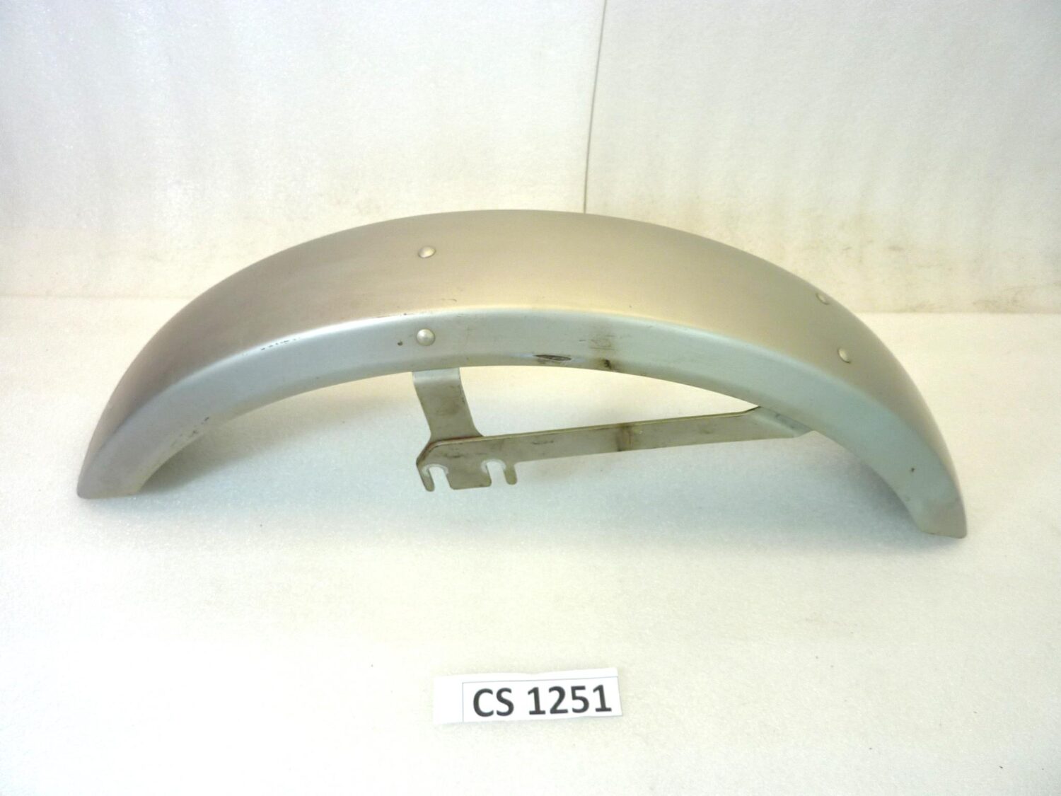 Parafango anteriore Guzzi V35 V50 prima serie GU194343001 - immagine 8