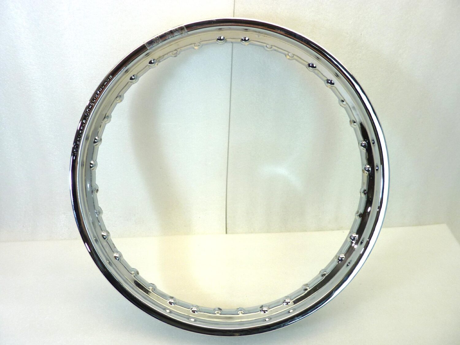Cerchio Radaelli Guzzi Nuovo Falcone 18 x 2,15 canale interno 55 36 fori mm esterno 76,30 mm ruota 0408 Nuovo fondo di magazzino leggi descrizione - immagine 6
