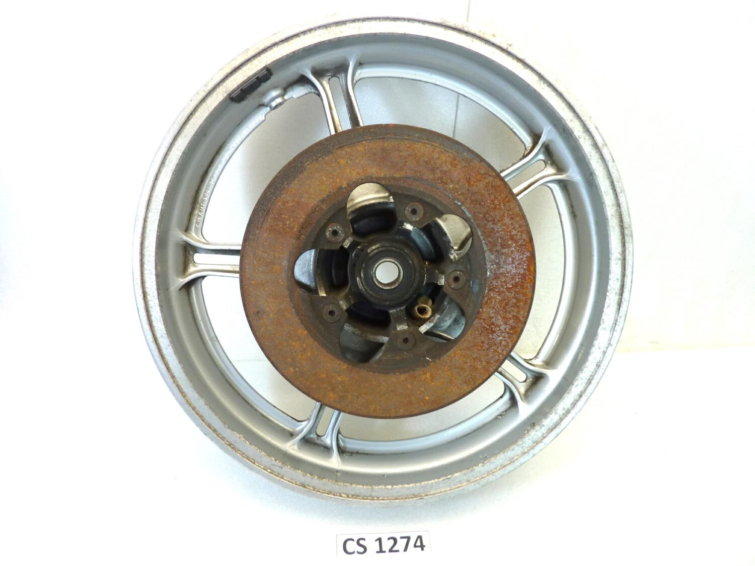 Cerchio posteriore Guzzi 1000 Mille GT 2.Serie (948 ccm, 1991 - 1994) 1000 S 1.Serie (948 ccm, 1990 - 1992) 1000 S 2.Serie (948 ccm, 1993 - 1993) 1000 SP 2 (948 ccm, 1984 - 1987) 1000 Strada (948 ccm, 1994 - 1995) 850 T 5 1. Serie (844 ccm, 1983 - 1984) 850 T 5 Polizia (844 ccm, 1983 - 1989) 850 T 5 Rundsch. (844 ccm, 1985 - 1988) 16 3 x 3,00 H2 con disco spessore 5,55 mm - immagine 9