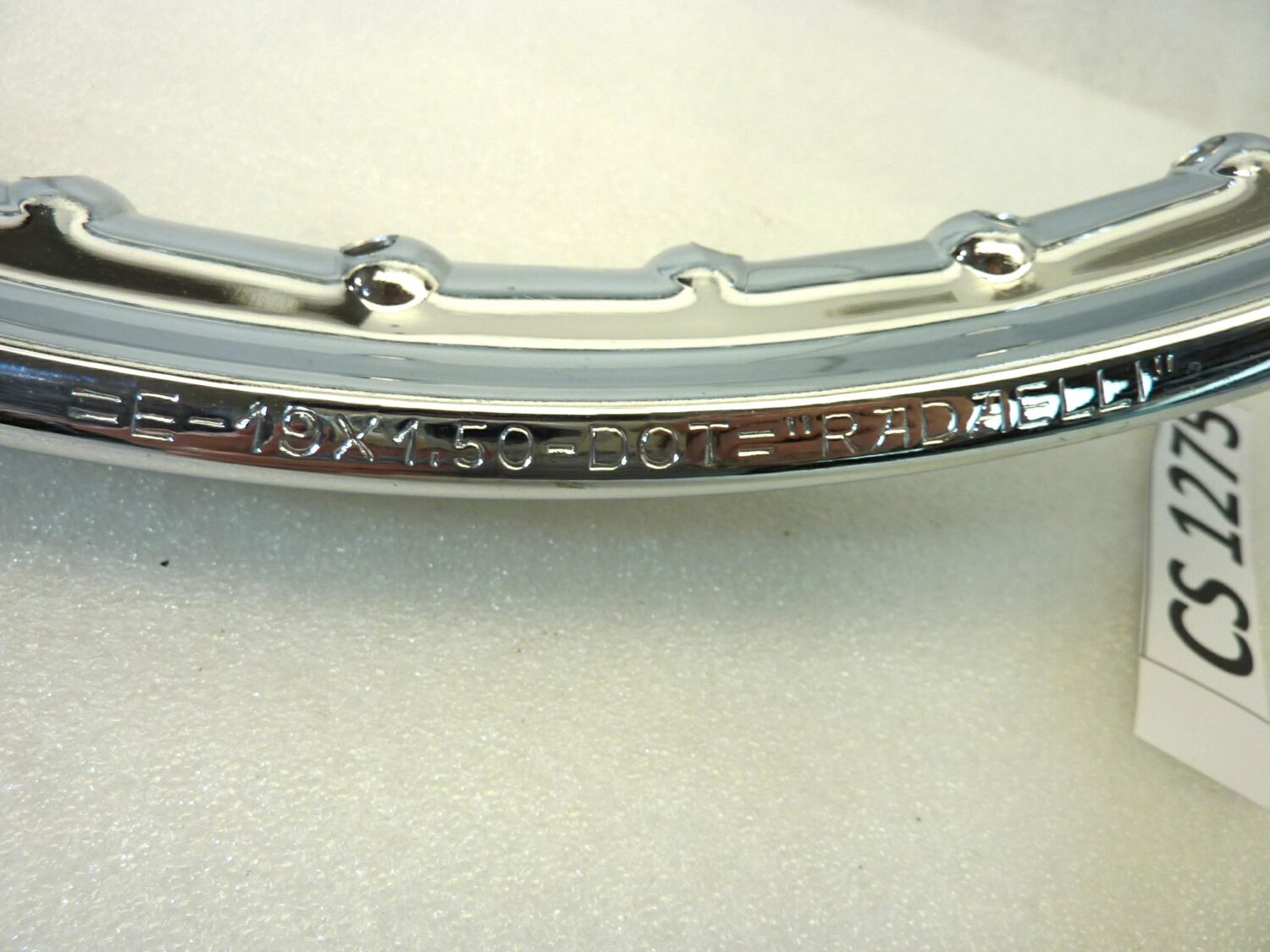 Cerchio moto epoca Radaelli 0707 19 x 1,50 canale esterno 56 mm interno 38 mm 40 fori ruota Nuovo fondo di magazzino leggi descrizione - immagine 6