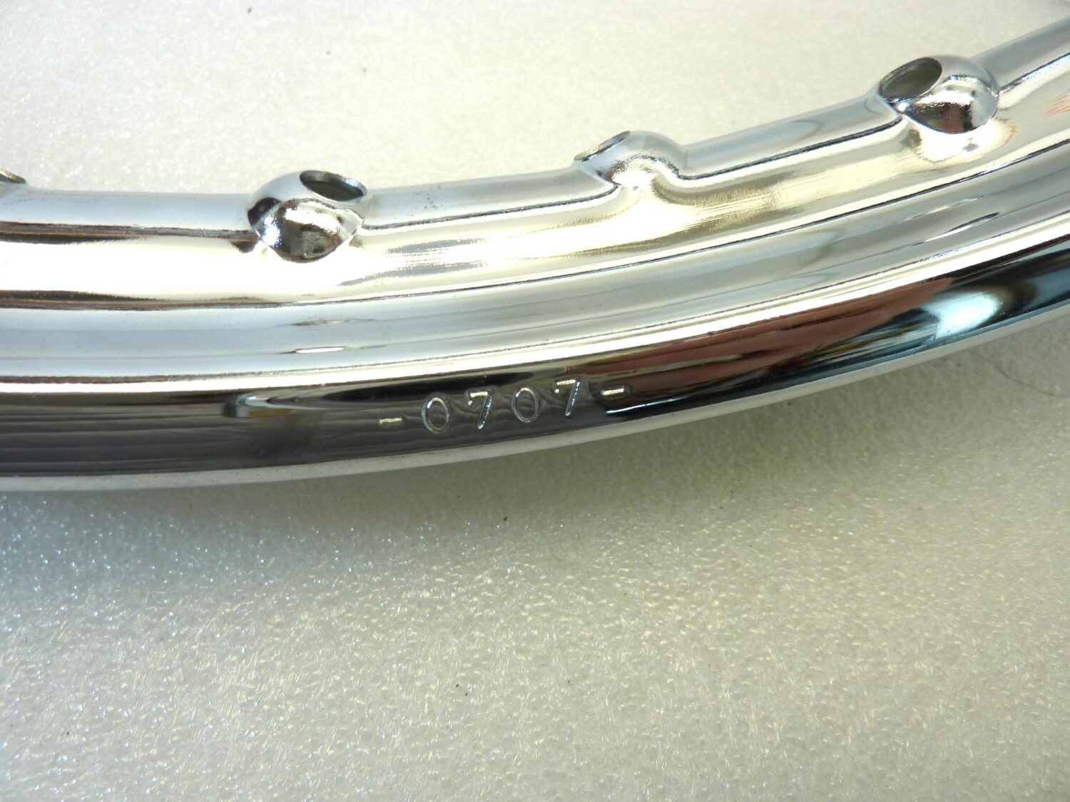 Cerchio moto epoca Radaelli 0707 19 x 1,50 canale esterno 56 mm interno 38 mm 40 fori ruota Nuovo fondo di magazzino leggi descrizione - immagine 9