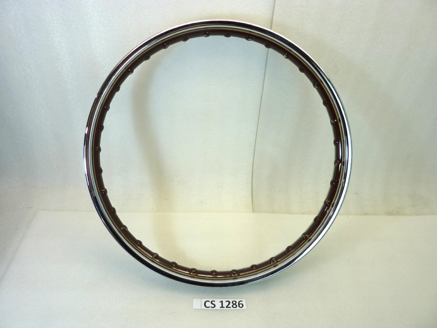 Cerchio moto epoca 19 x 1,6 36 fori marrone profili oro canale esterno 59,7 mm interno 41,6 mm ruota