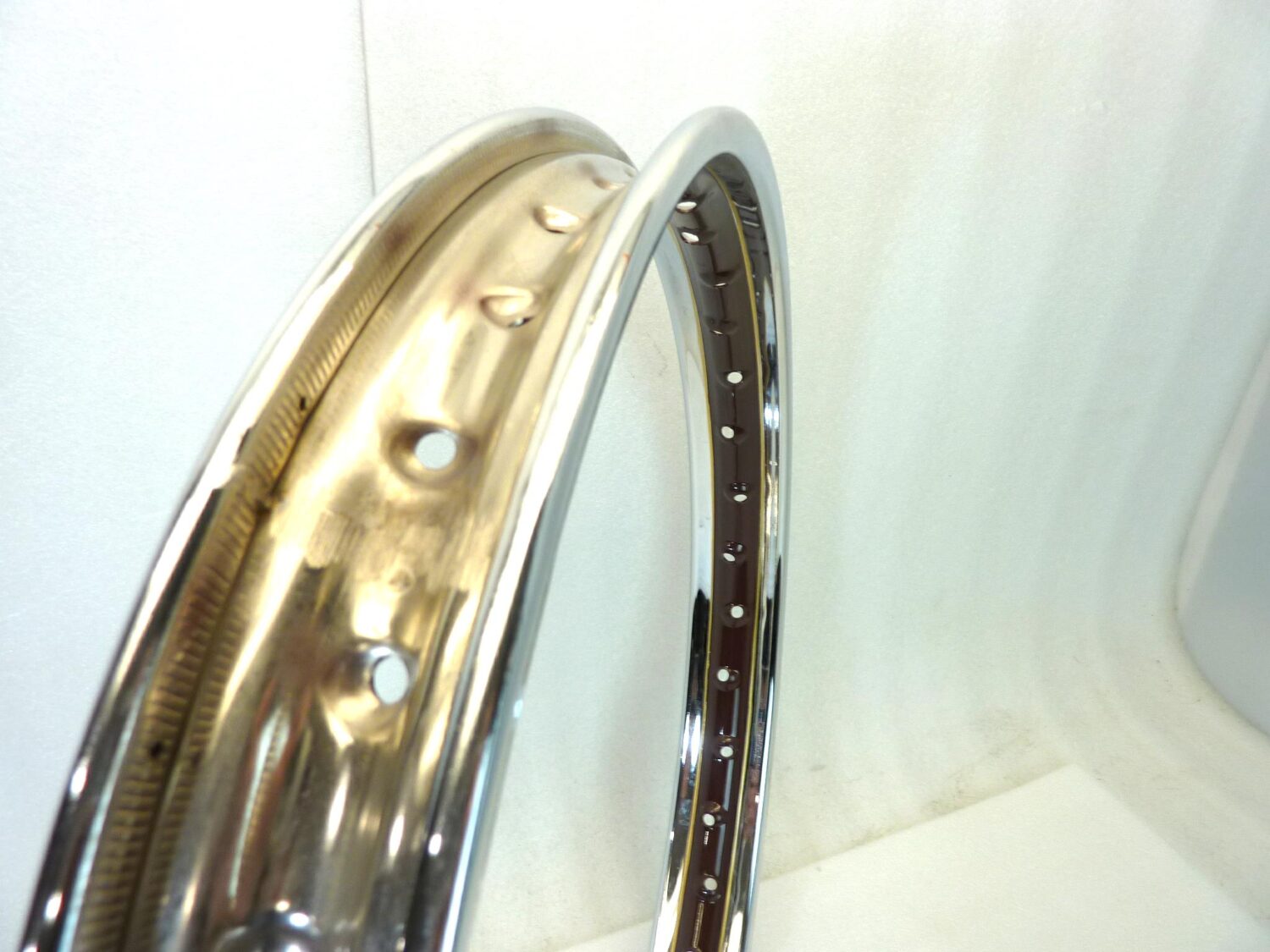 Cerchio moto epoca 19 x 1,6 36 fori marrone profili oro canale esterno 59,7 mm interno 41,6 mm ruota - immagine 4