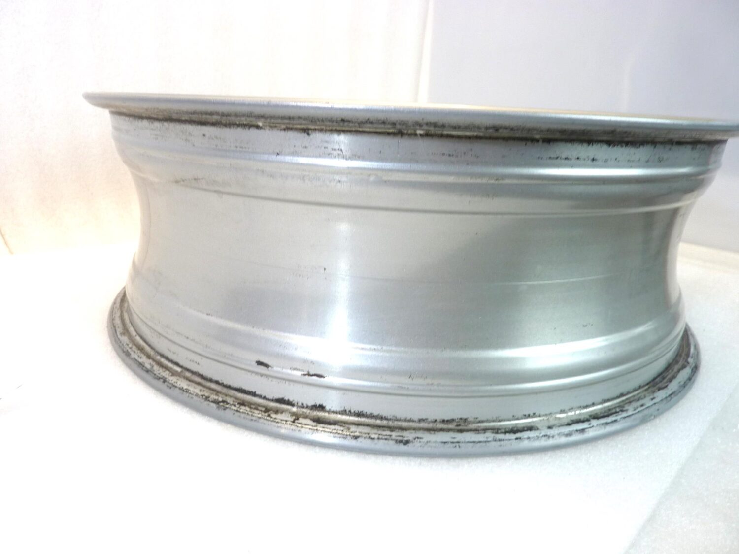Cerchio posteriore Guzzi Sport 8V 1200 2008 - 2013 Sport 1200 2006 - 2007 Breva V IE 2005 - 2007 17 x 5,5 cod GU05630530/7 ruota - immagine 16