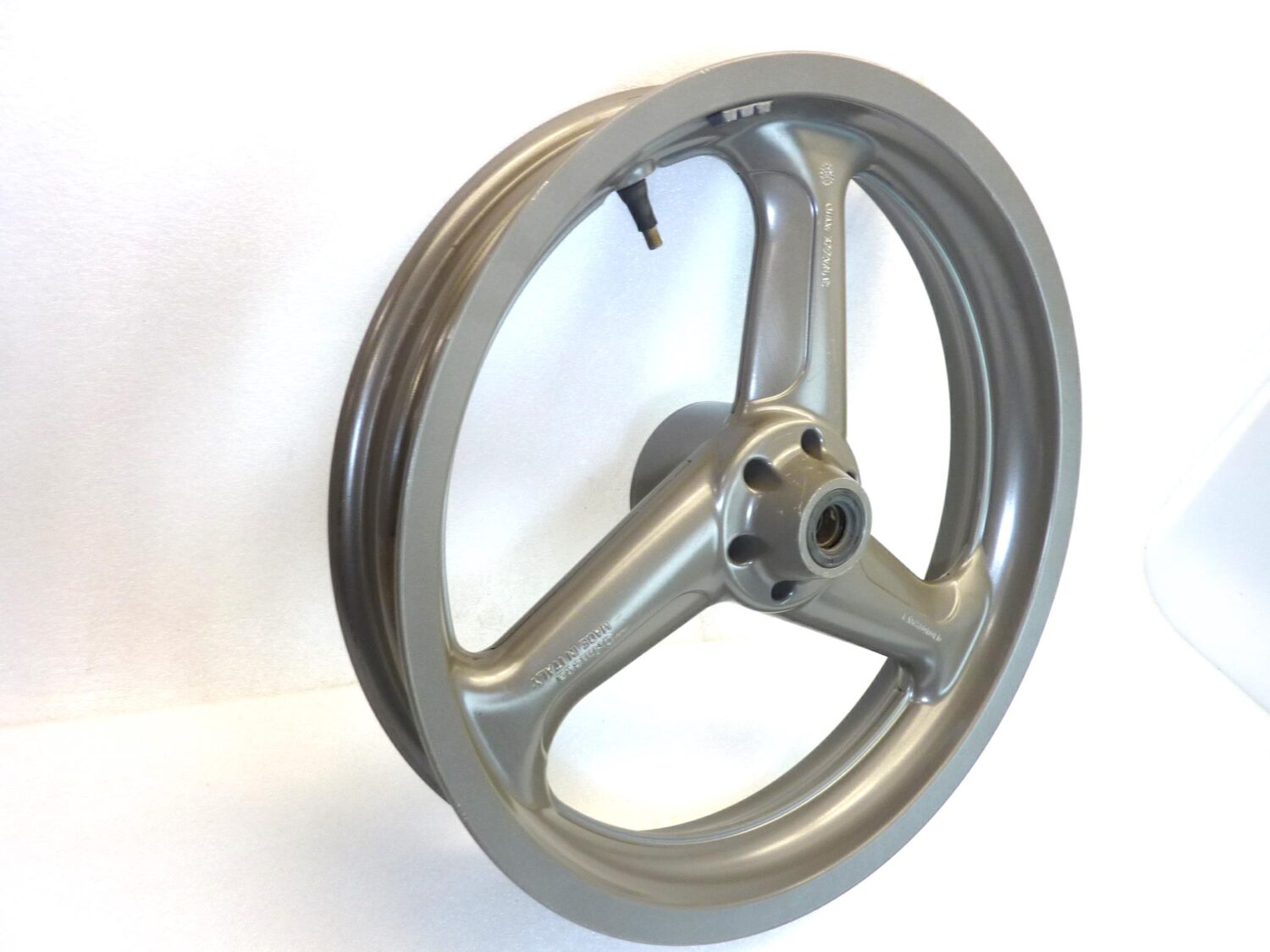 Cerchio anteriore Guzzi Breva 750 IE 2006 17 x 3,00 cod GU32610310 ruota - immagine 2