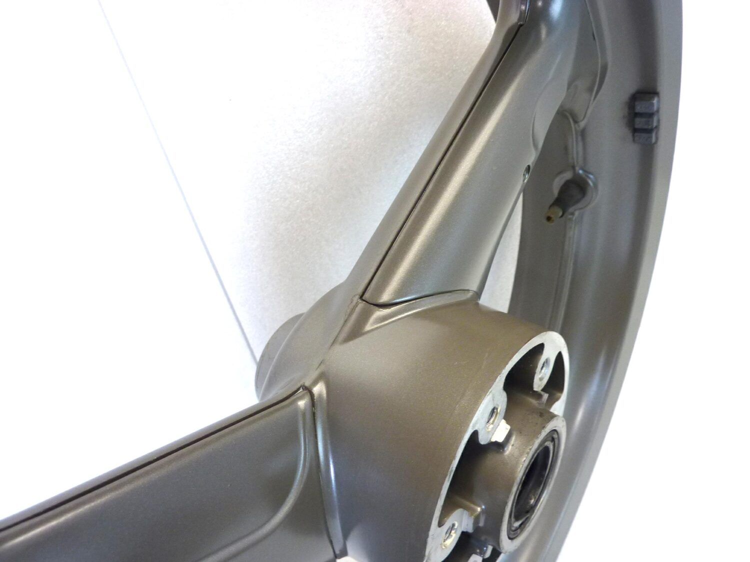 Cerchio anteriore Guzzi Breva 750 IE 2006 17 x 3,00 cod GU32610310 ruota - immagine 18