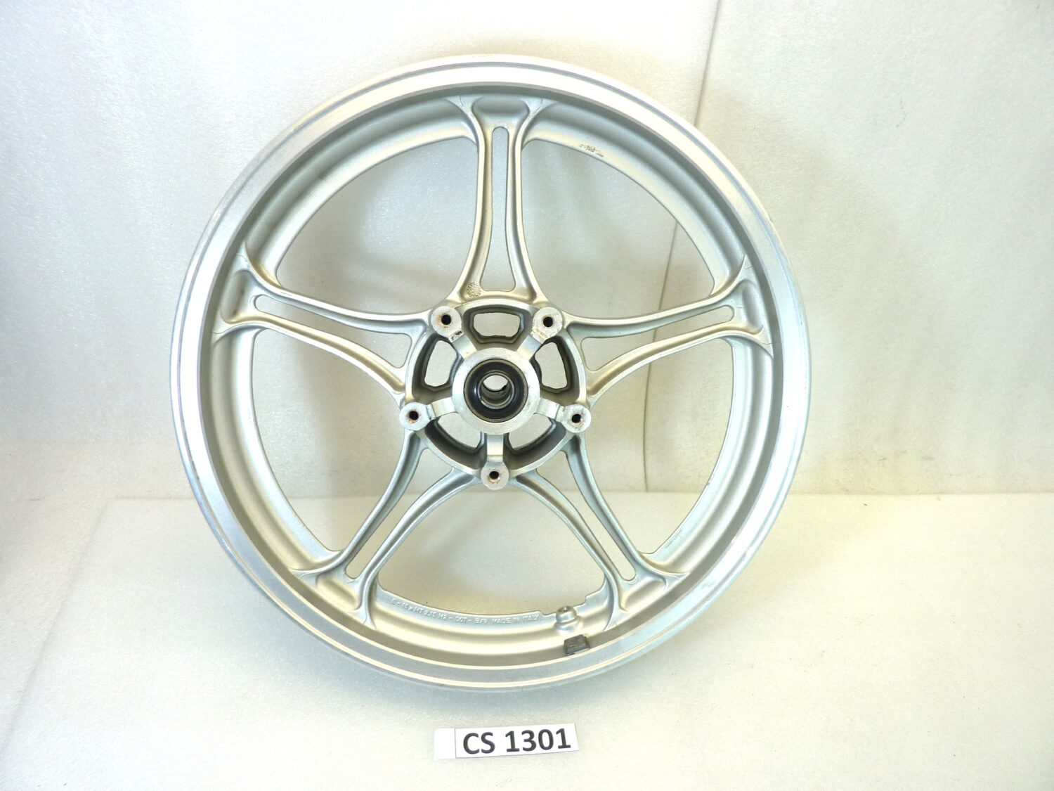 Cerchio anteriore Moto Guzzi Imola Lario 16 x 2,15 ruota