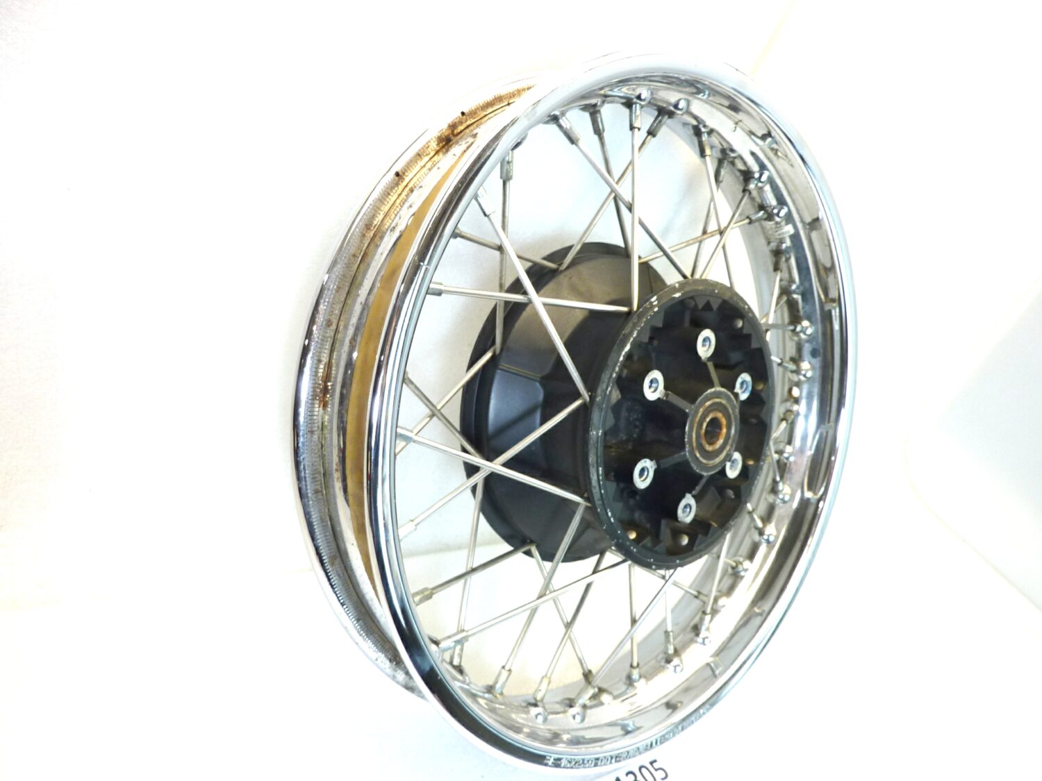 Cerchio posteriore Guzzi Nevada 750 1992 - 2002 mozzo nero Radaelli 16 x 2,5 ruota - immagine 2