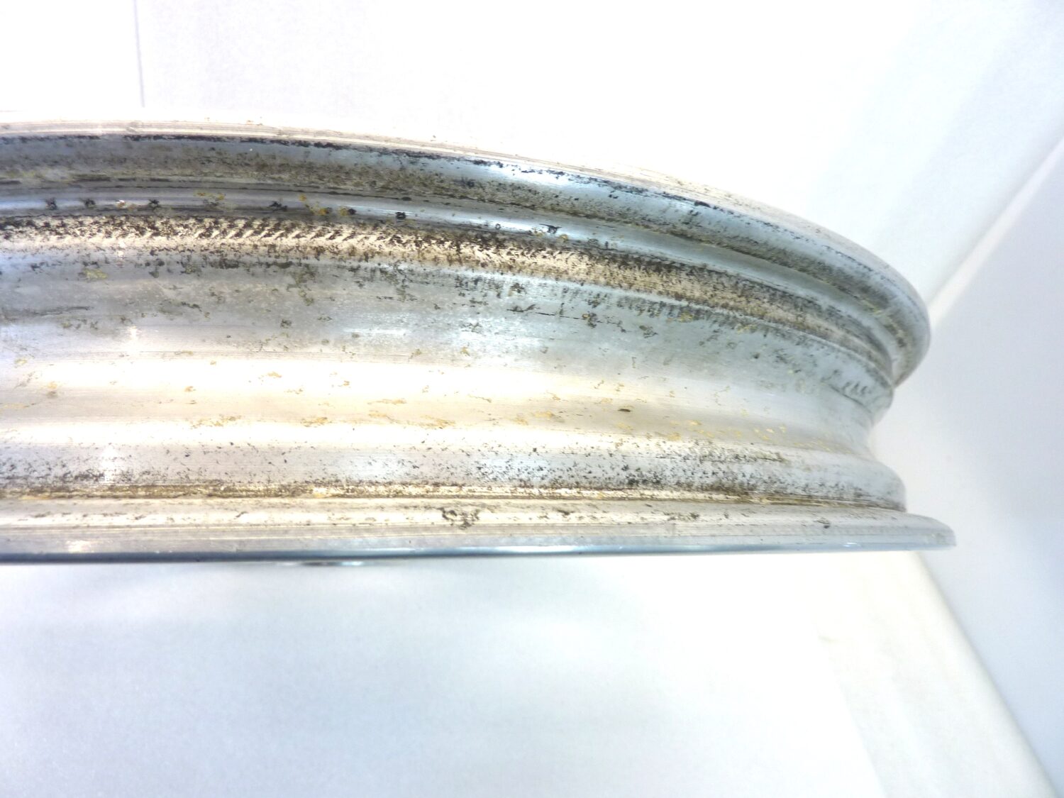 Cerchio anteriore Guzzi Le Mans 3 850 cod GU14610350 2,15 x 18 ruota - immagine 7