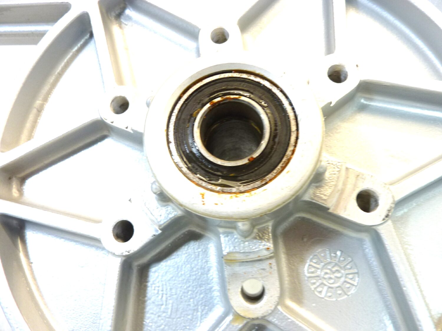 Cerchio anteriore Guzzi Le Mans 3 850 cod GU14610350 2,15 x 18 ruota - immagine 11