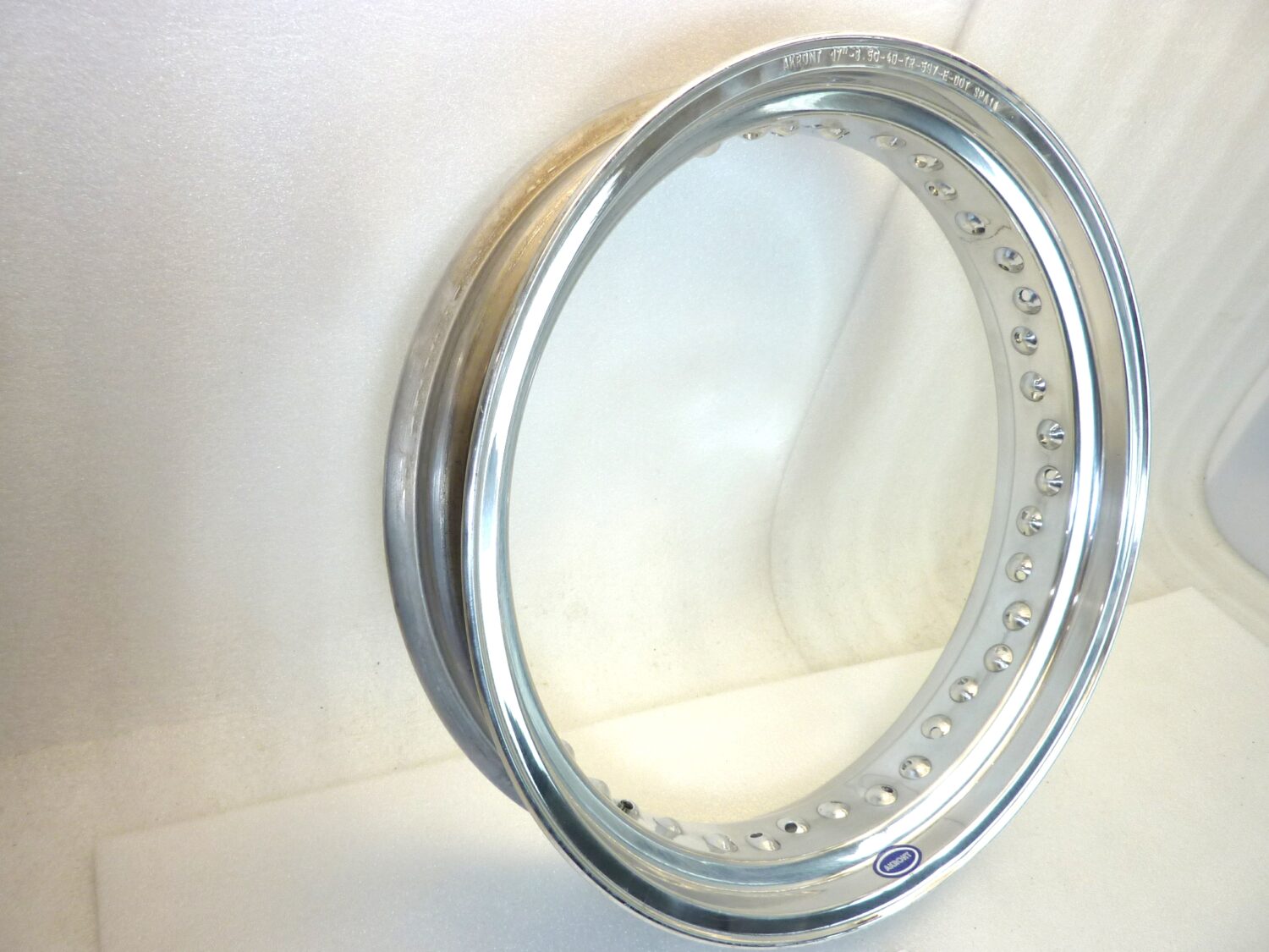 Cerchio posteriore moto epoca Akront 17 x 3,50 40 fori TR 597 Nuovo fondo di magazzino leggi descrizione - immagine 2