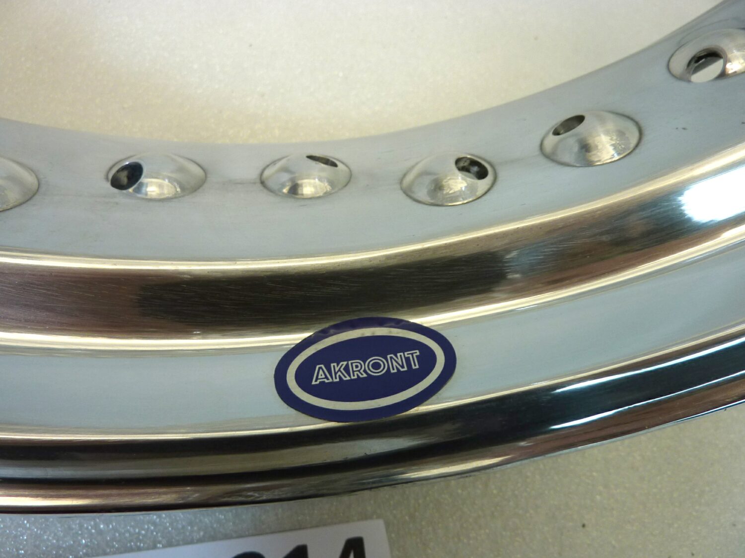 Cerchio posteriore moto epoca Akront 17 x 3,50 40 fori TR 597 Nuovo fondo di magazzino leggi descrizione - immagine 4