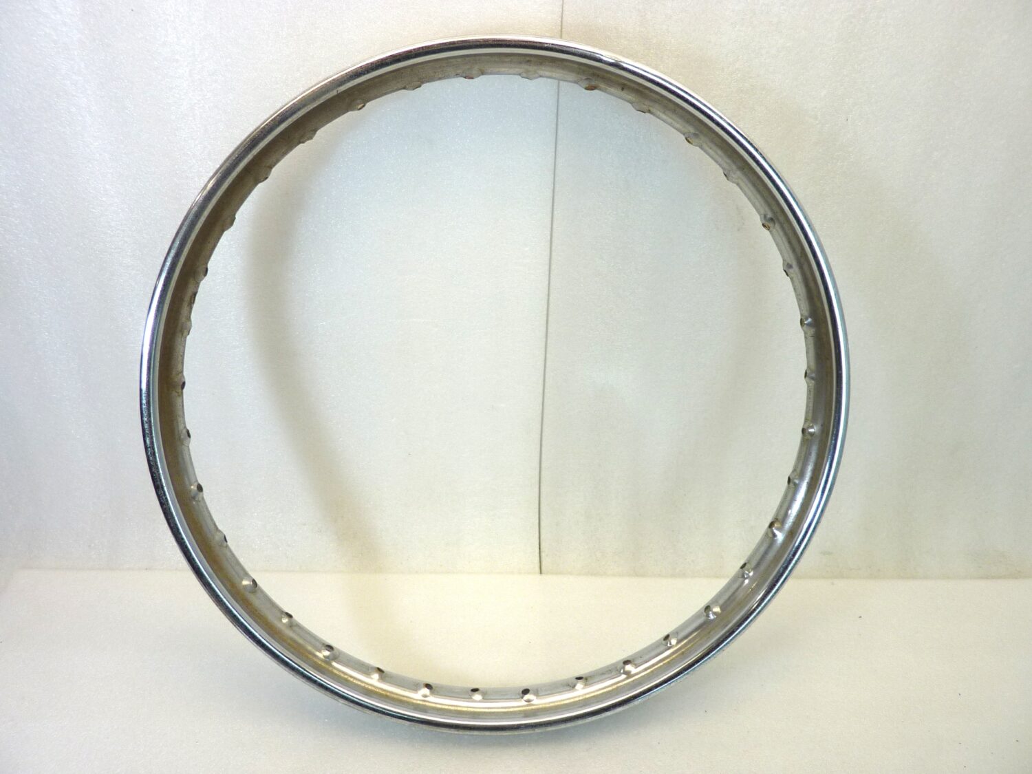 Cerchio moto epoca Radaelli 19 x 1,5 36 fori diam 505 mm canale esterno 54,9 mm interno 38 mm ruota - immagine 8