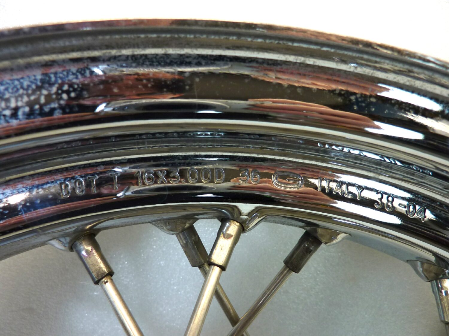 Cerchio posteriore Guzzi 750 Classic 2012 - 2013 16 x 3,00 cod 32630760 ruota - immagine 5