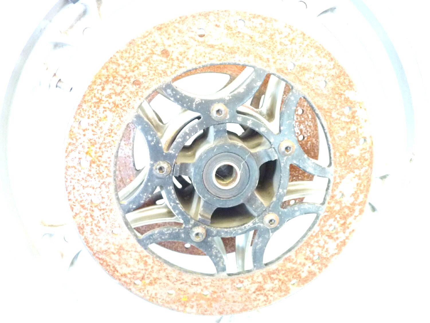 Cerchio anteriore Guzzi Imola Lario 16 x 2,15 ruota con dischi spessore 6,1 mm - immagine 3