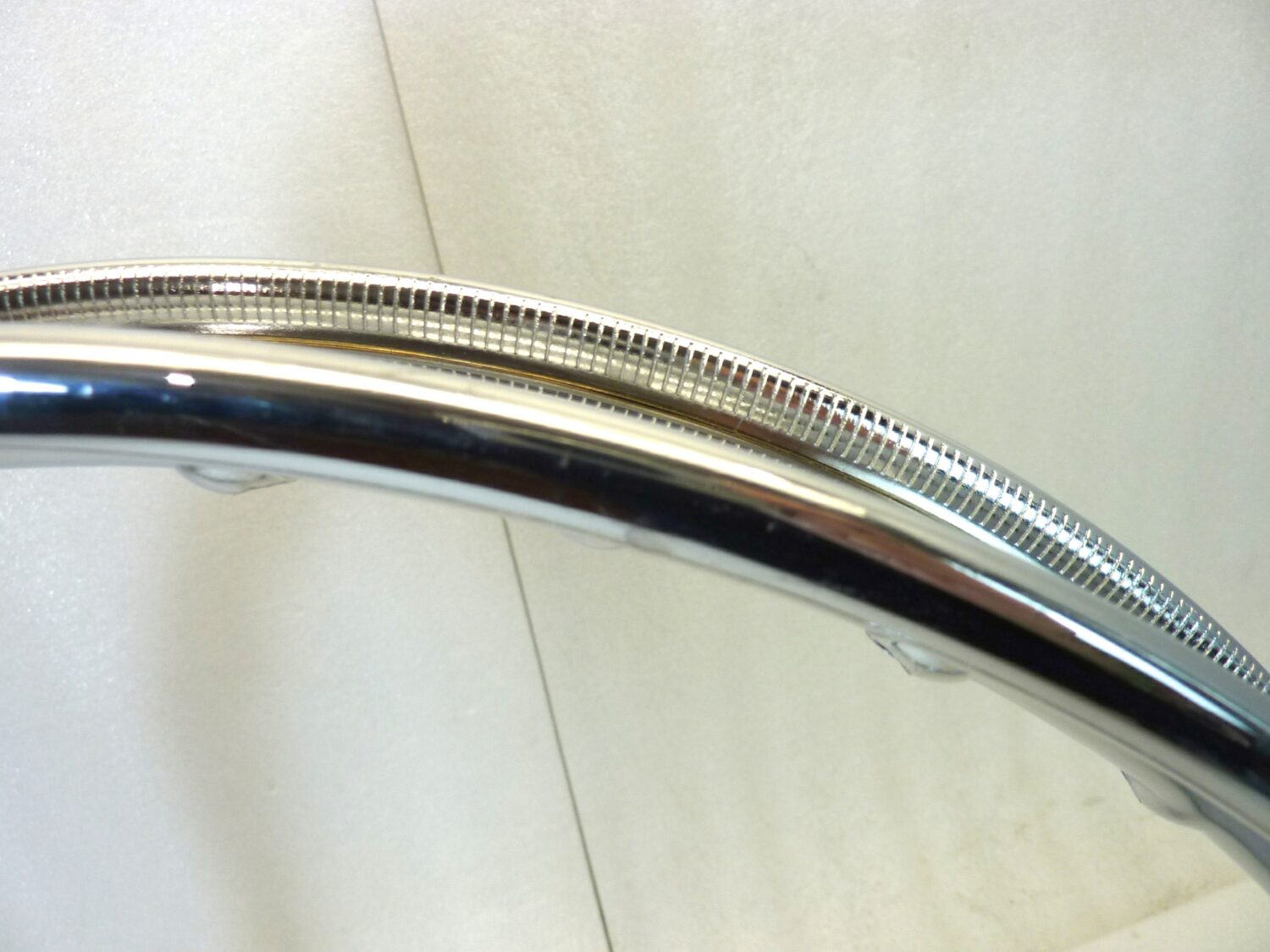 Cerchio moto epoca 17 x 1,60 32 fori tipo Radaelli diam esterno 455 mm canale esterno 55,5 mm interno 38,2 mm ruota Nuovo fondo di magazzino leggi descrizione - immagine 9