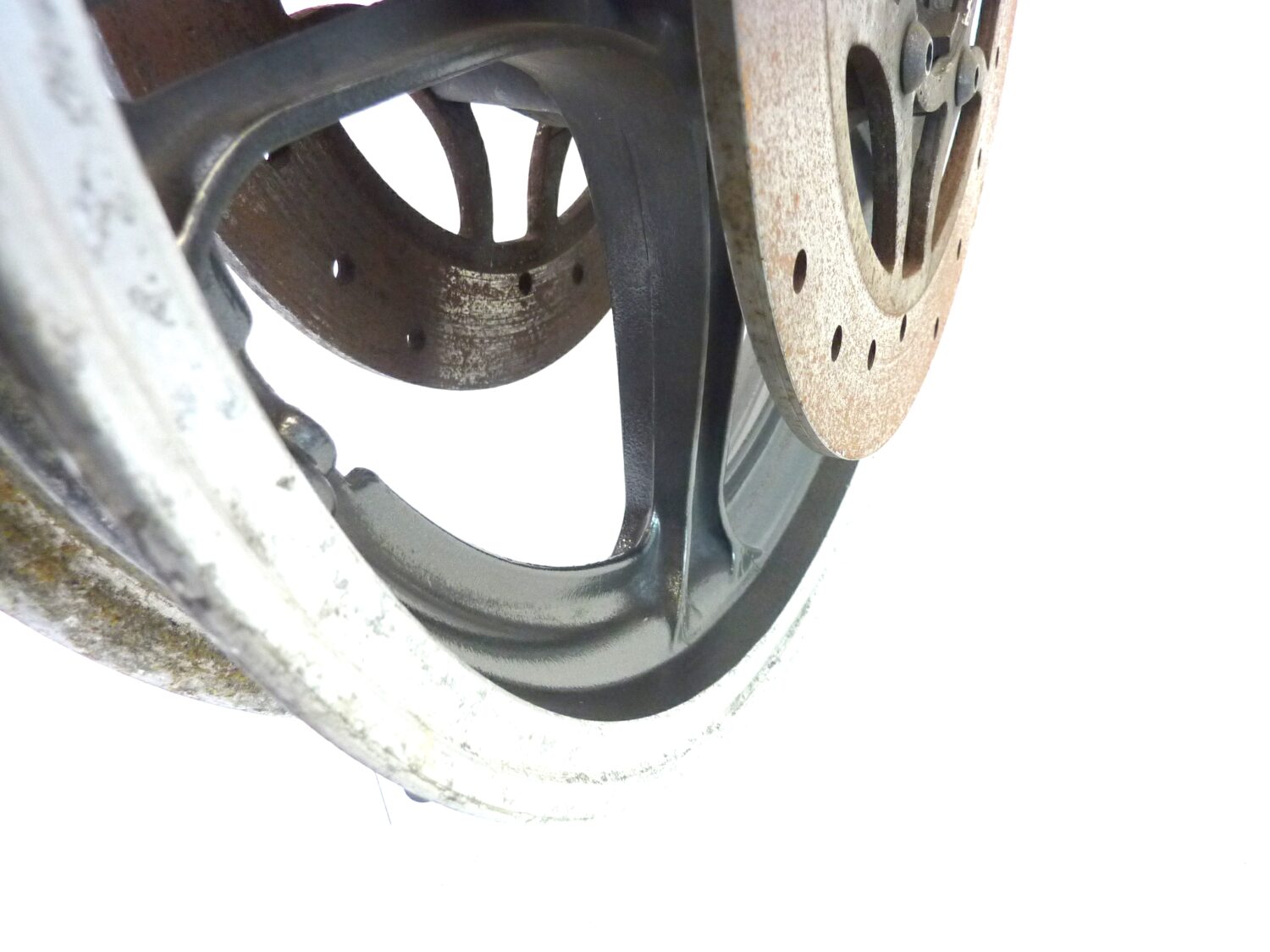 Cerchio anteriore Guzzi Imola Lario 16 x 2,15 ruota con dischi spessore 5,2 mm - immagine 13