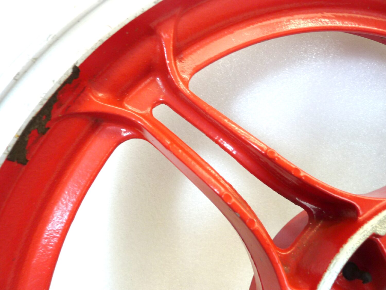 Cerchio posteriore Moto Guzzi Imola 2 Lario 16 ruota - immagine 5