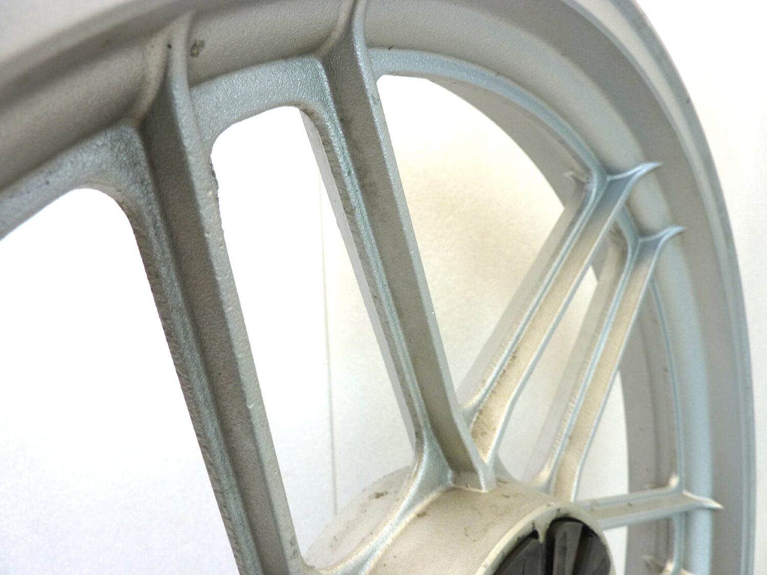 Cerchio posteriore Moto Guzzi V35 V50 18 x 2,15 ruota - immagine 11