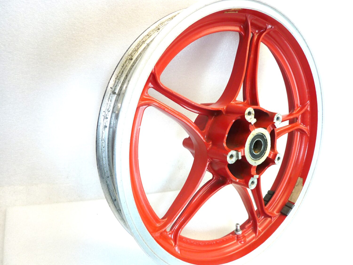 Cerchio anteriore Moto Guzzi Imola 2 Lario 16 x 2,15 ruota - immagine 2