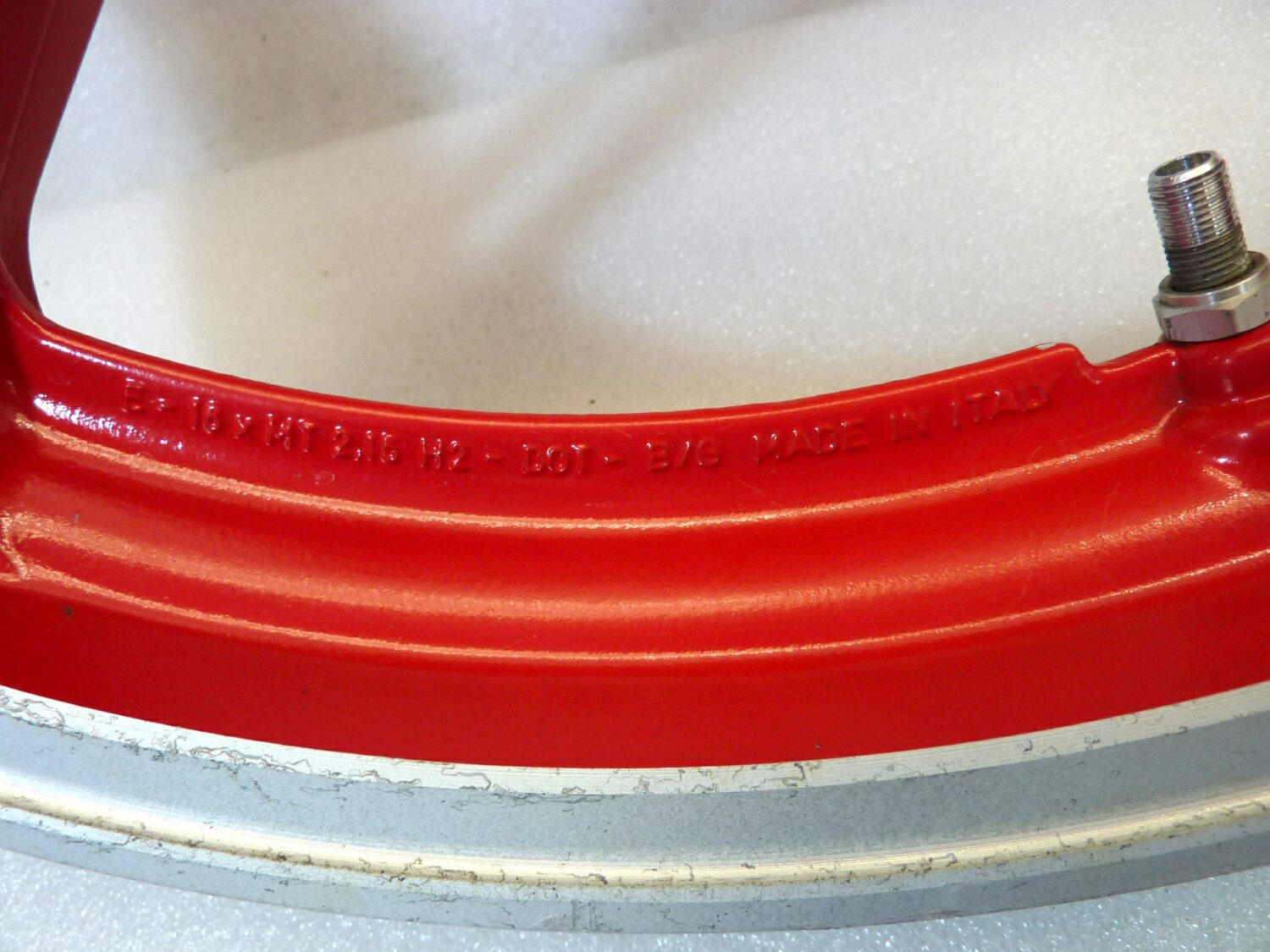 Cerchio anteriore Moto Guzzi Imola 2 Lario 16 x 2,15 ruota - immagine 5
